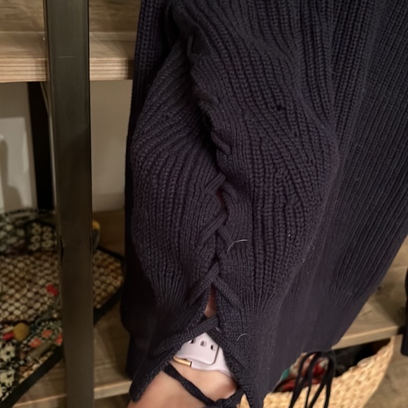 Joie cropped sweater - Picture 3 of 7